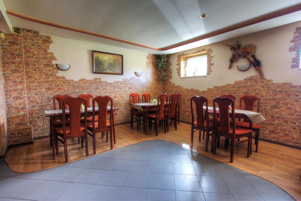 Hotel Margo Cedynia Екстер'єр фото
