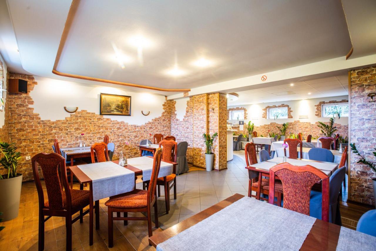 Hotel Margo Cedynia Екстер'єр фото
