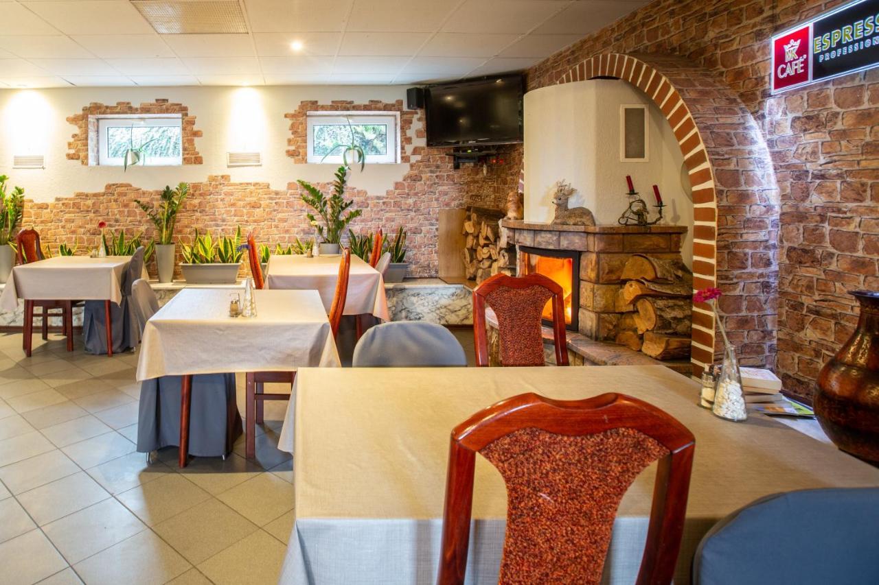 Hotel Margo Cedynia Екстер'єр фото